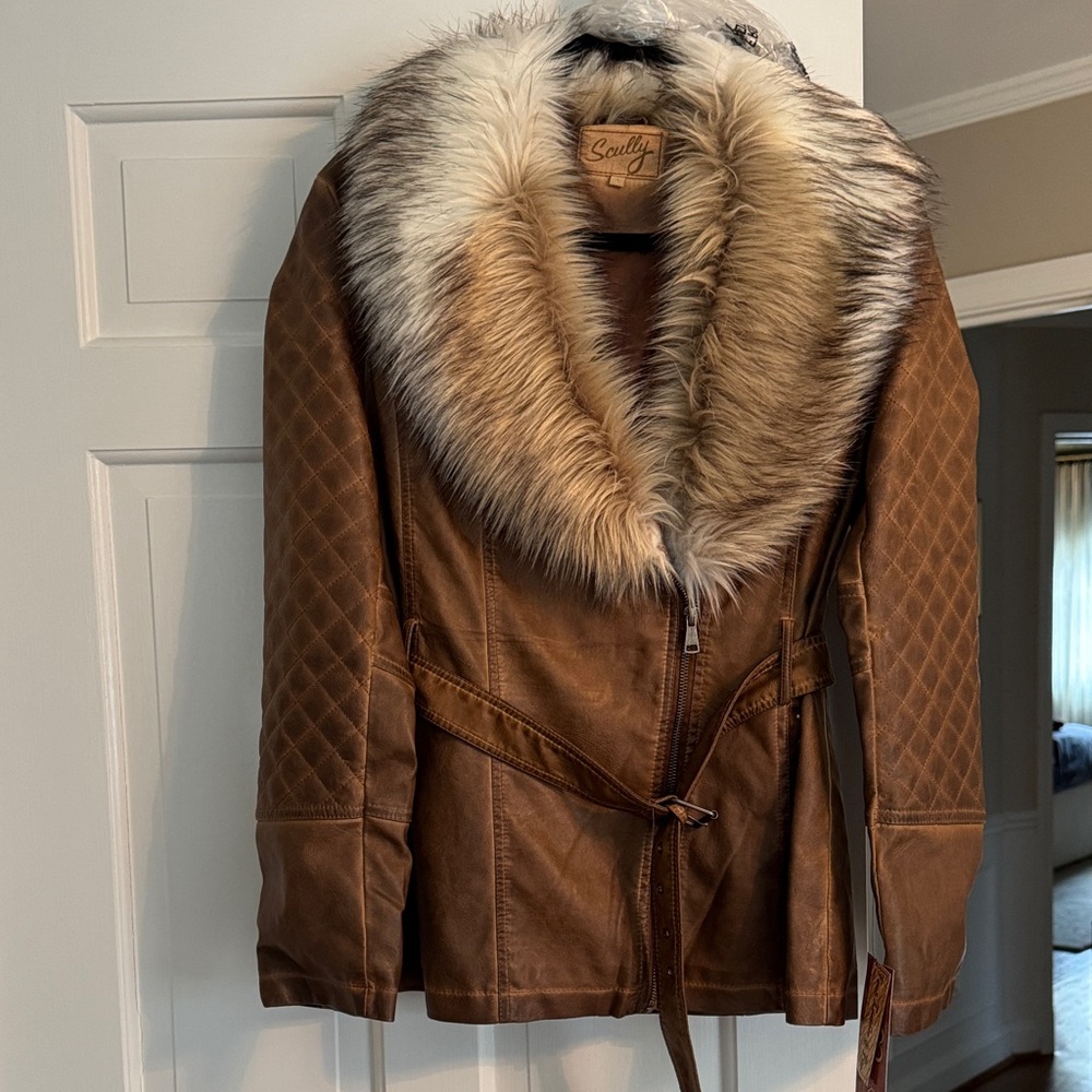 Scully Women's Tan Leather Jacket with Plush Fur Collar